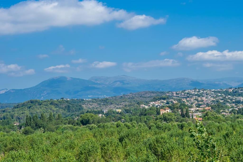 A7- 2 Bdr Sea & Mountain View - Ac, Parking, Pool & Terrace Apartment Antibes Exterior photo